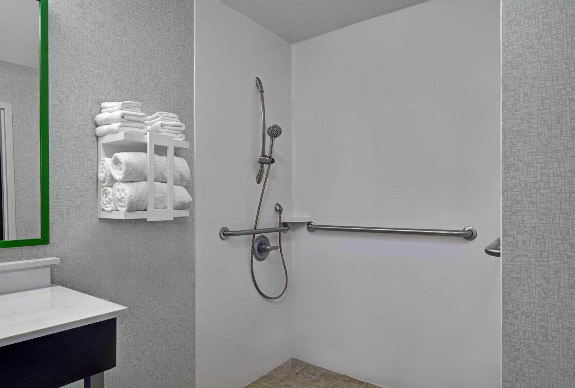 Hampton Inn Charlotte Monroe Kültér fotó