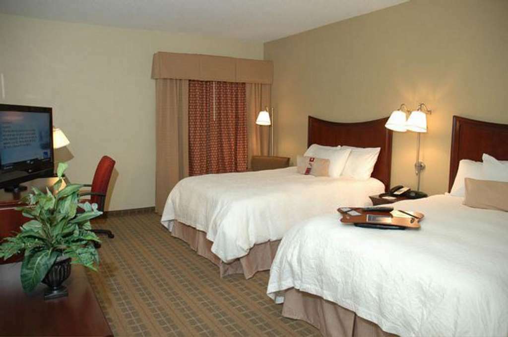 Hampton Inn Charlotte Monroe Szoba fotó
